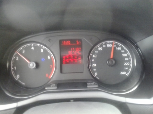 Avaliando Gol 1.6 com o conta-giros em apenas 2.500 RPM a 110 km/h