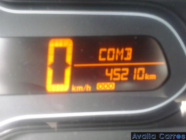 Avaliando o painel de instrumentos do Onix Joy