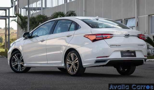 Avaliação do porta-malas do Arrizo 6 GSX 2022