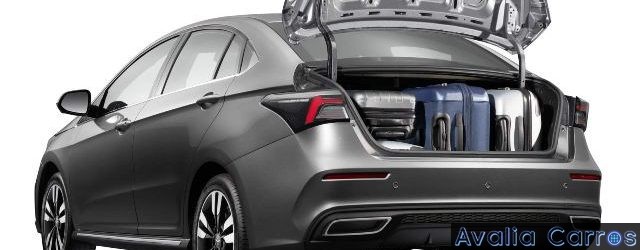 Avaliação do porta-malas do CAOA Chery Arrizo 6 Pró