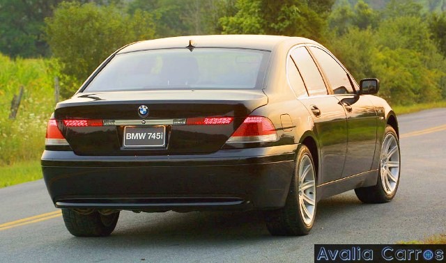 Avaliação da isenção de IPVA da BMW 745i 2002