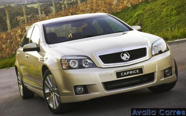 Avaliação do Holden Commodore VE Caprice V8