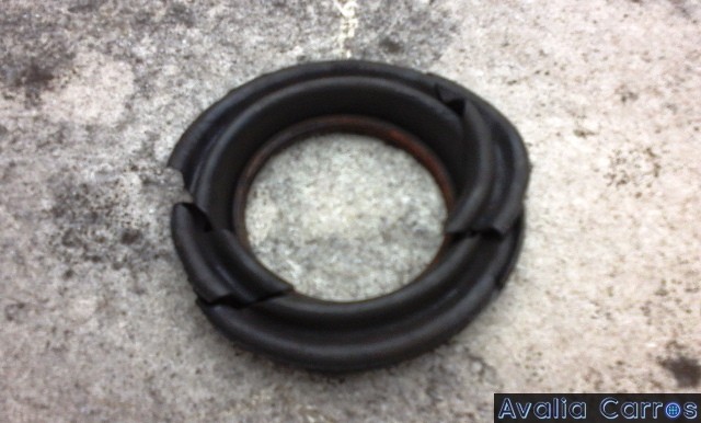 Avaliação da coifa do pistão da pinça de freio do Gol CL 1.8 1989