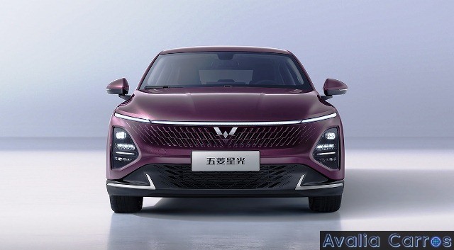 Avaliação do GM Wuling Xing Guang Starlight o novo Onix Plus?