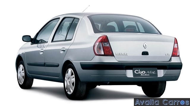 Avaliação da isenção de IPVA do Renault Clio Sedan 2003