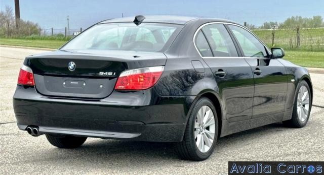 Avaliação da isenção de IPVA da BMW 545i 2004