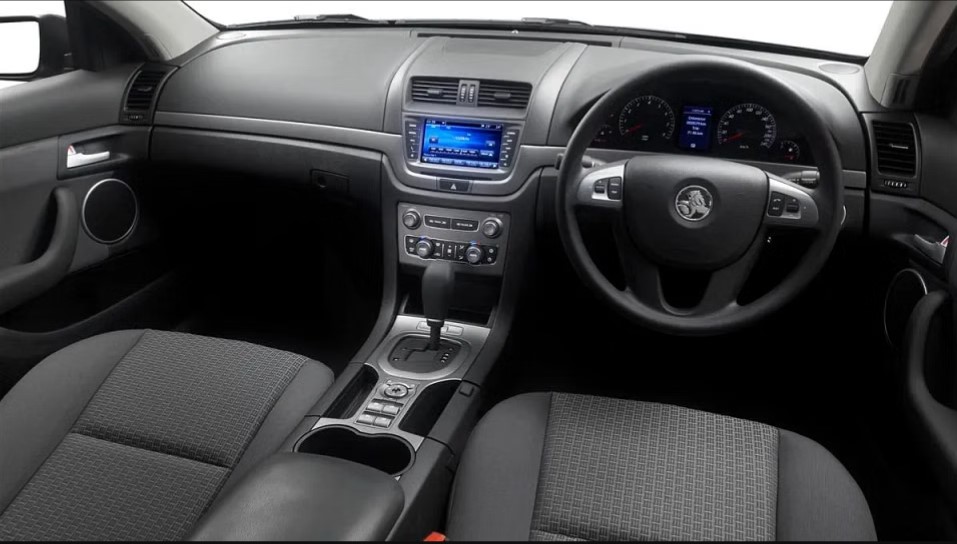 Avaliação do Holden Commodore VE II SIDI E85 FLEX - MY11 Omega